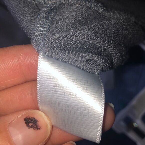 Harlowe and graham gray shirt - Picture 5 of 6